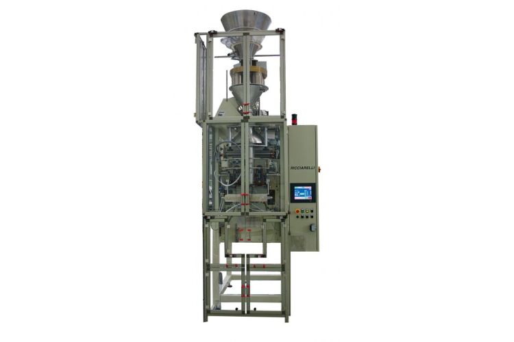 Vertical intermittent packaging machine VS